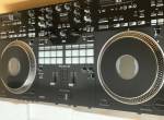 Pioneer DJ DDJ-REV7 Profesionální DJ ovladač p